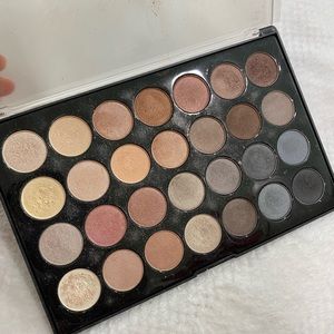 Bh Cosmetics Eyeshadow Palette